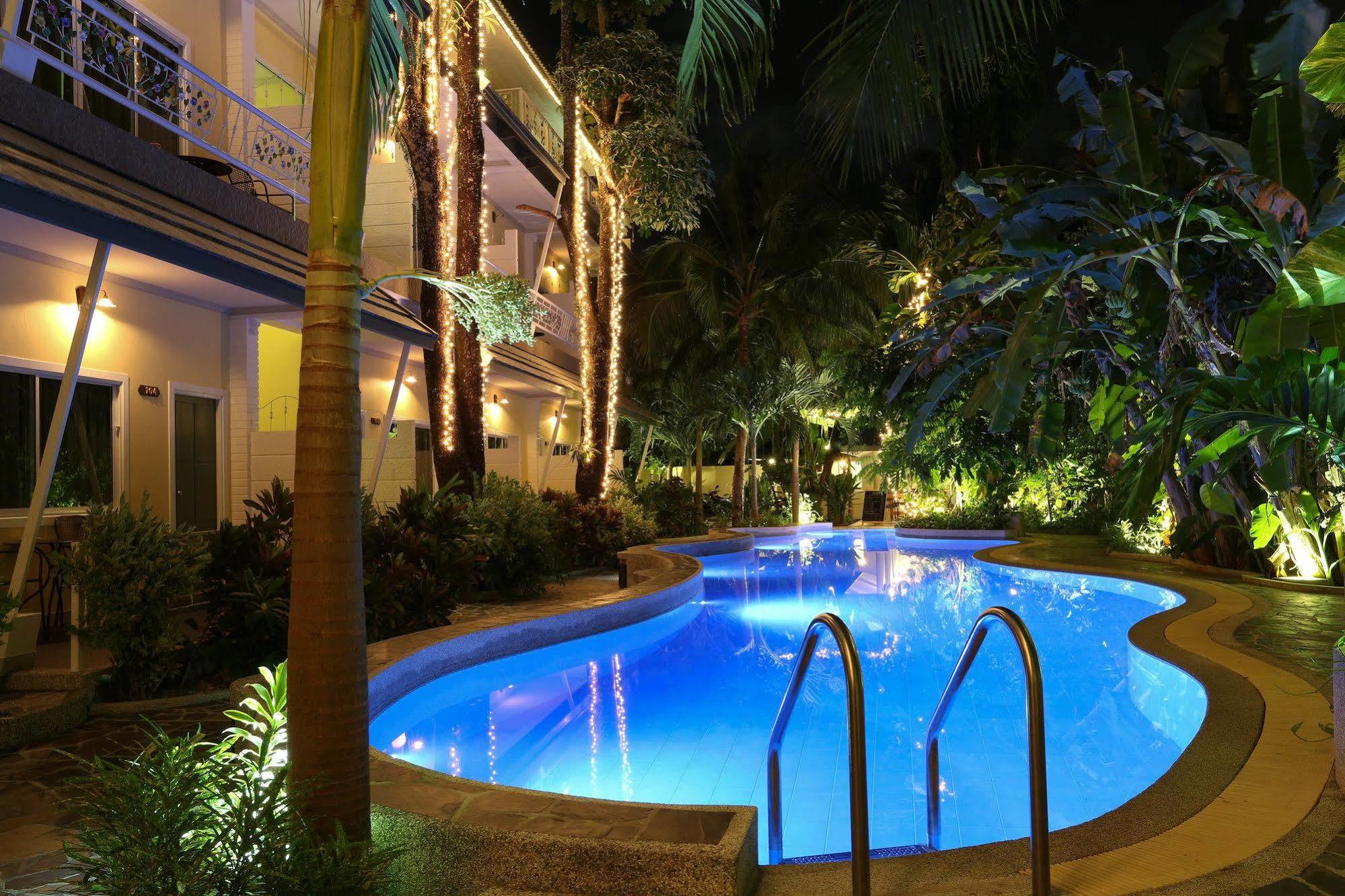 קאמאלה ביץ' Naka Resort מראה חיצוני תמונה